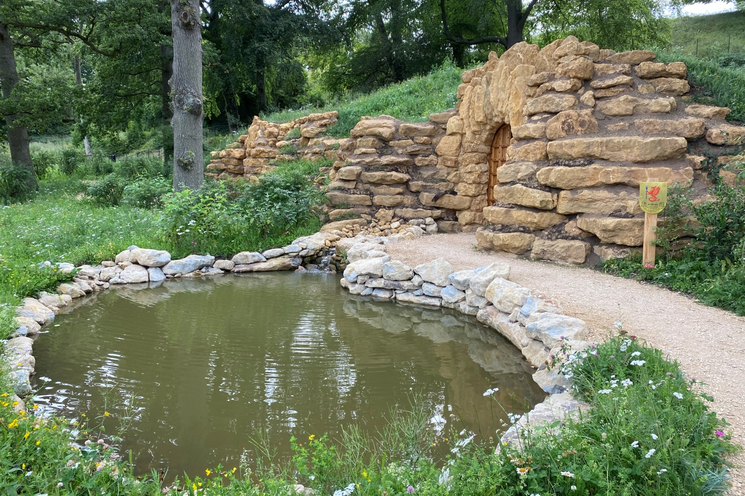 Grotto Dragon and Effects in grounds of 5 star hotel in Somerset by Back Stage Technologies Europe